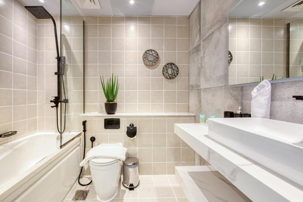 Elegant 2Br At The Point Dubai Marina By Deluxe Holiday Homes Exterior foto